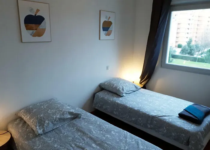 Апартаменты Le Venise - Gare Matabiau - T3 - Avec Parking Prive